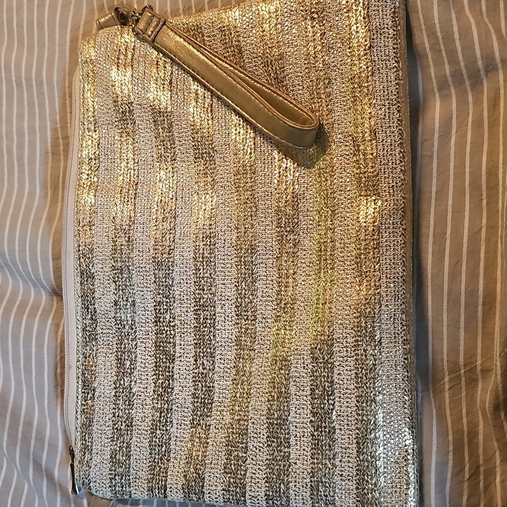 Elegant Gold and Cream Women's Bag Wristlet